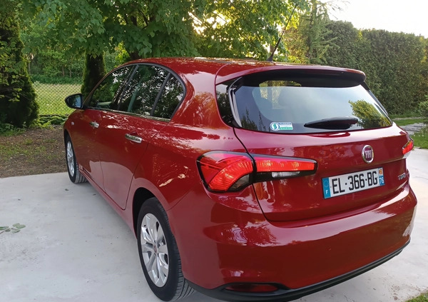 Fiat Tipo cena 37700 przebieg: 138000, rok produkcji 2017 z Tarnów małe 46